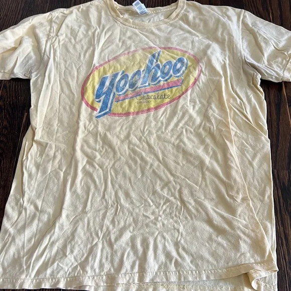 Graphic tees selling single or mix and match - Picture 7 of 14